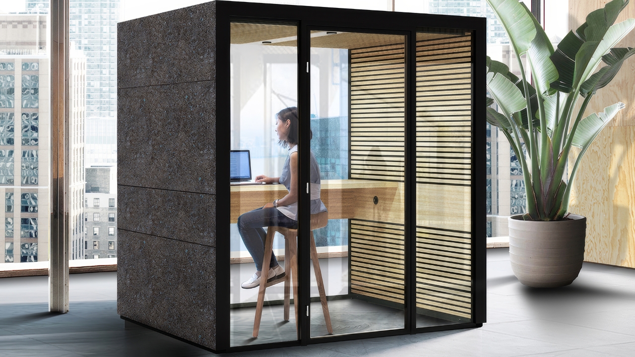 Eco Friendly Office Meeting Pod