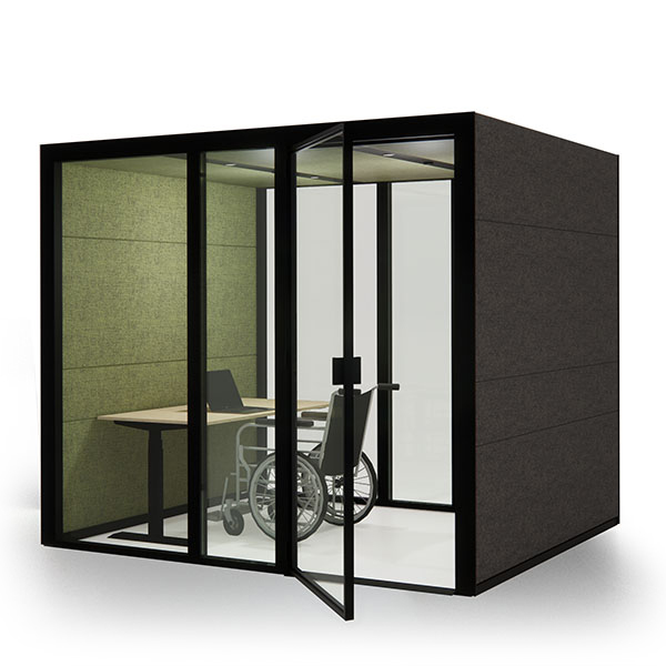 Eco Multi XL with Wheelchair and Height Adjustable Table